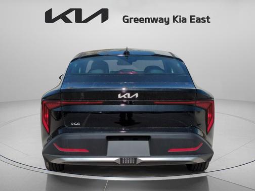 Aurora Black Pearl 2026 Kia K4 EX
