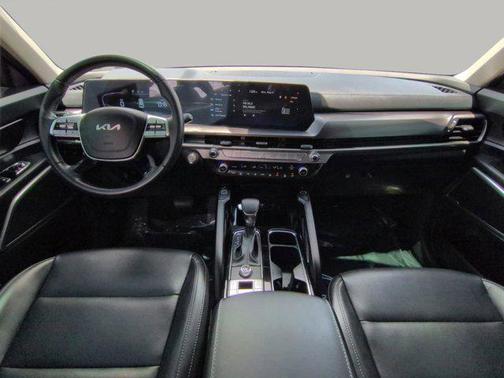 Ebony Black 2024 Kia Telluride S