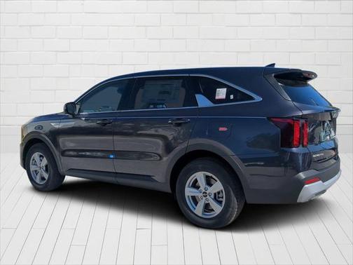 2025 Kia Sorento LX