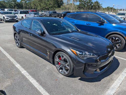 2019 Kia Stinger GT2