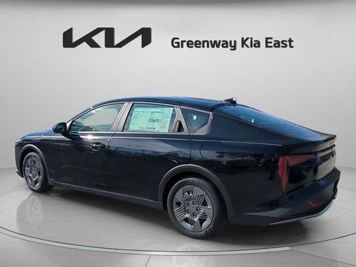 2025 Kia K4 LX