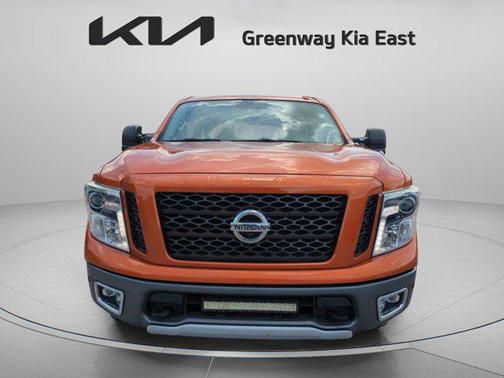 2019 Nissan Titan PRO-4X