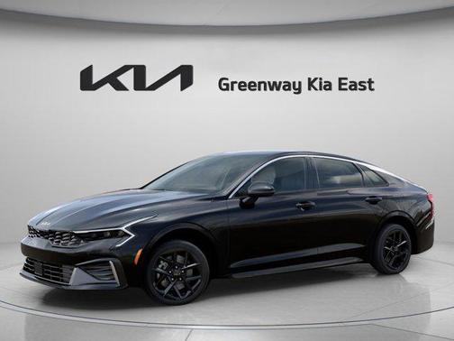 2025 Kia K5 LXS
