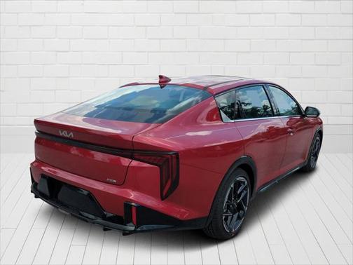 2025 Kia K4 GT-Line