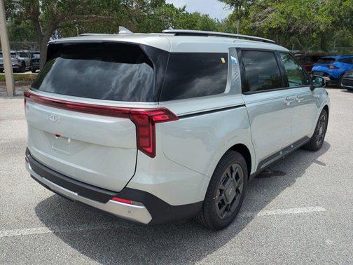 2026 Kia Carnival SX
