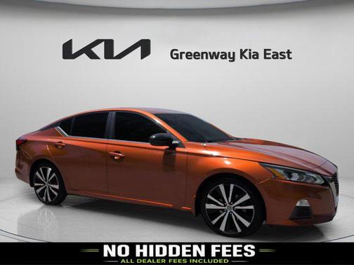 Sunset Drift Chromaflair 2020 Nissan Altima SR FWD