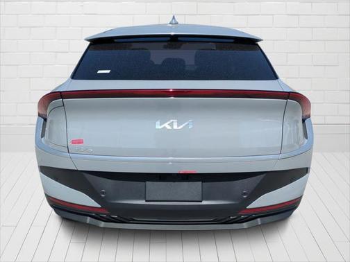 2025 Kia EV6 Light Long Range