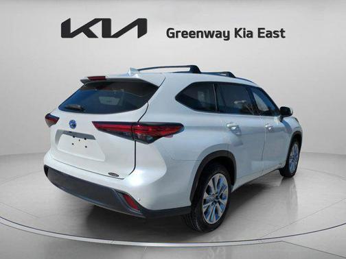 2023 Toyota Highlander Hybrid Limited