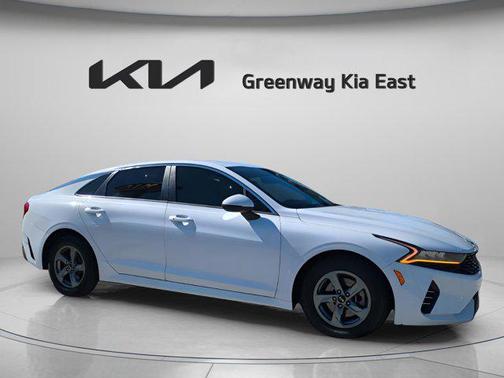2021 Kia K5 LXS