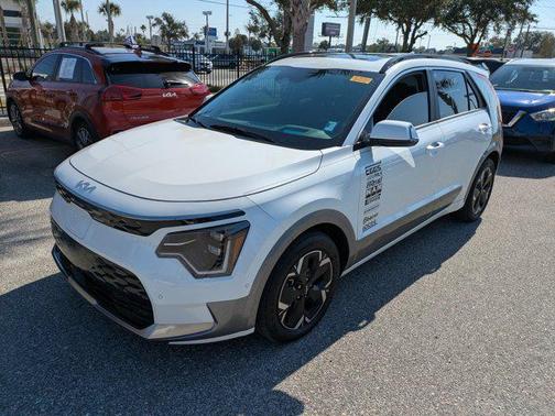 2024 Kia Niro EV Wave