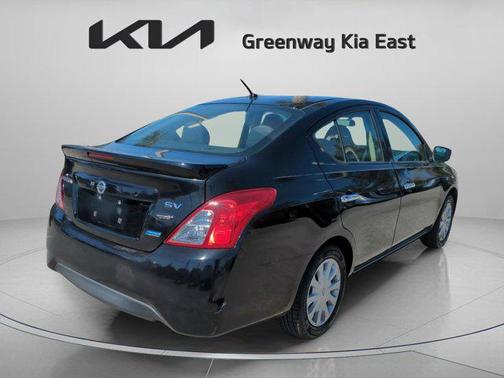 2015 Nissan Versa 1.6 SV