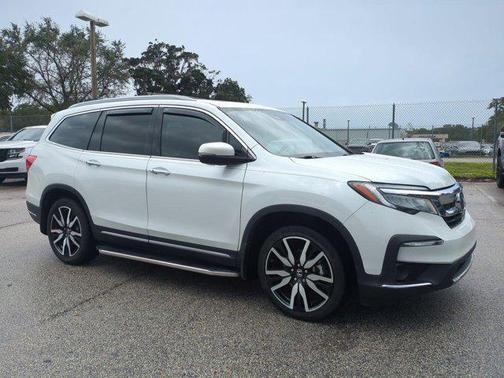 2021 Honda Pilot Touring 8-Passenger