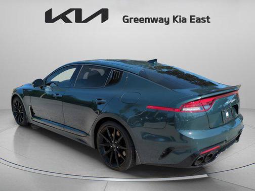 2023 Kia Stinger GT2