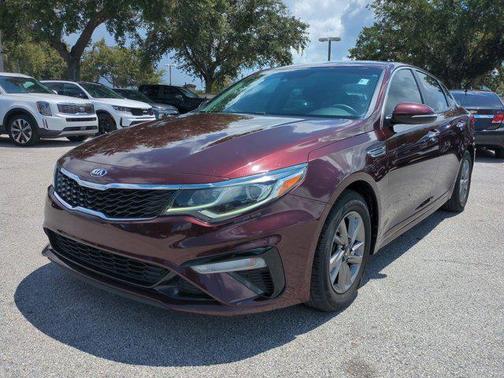 2020 Kia Optima LX