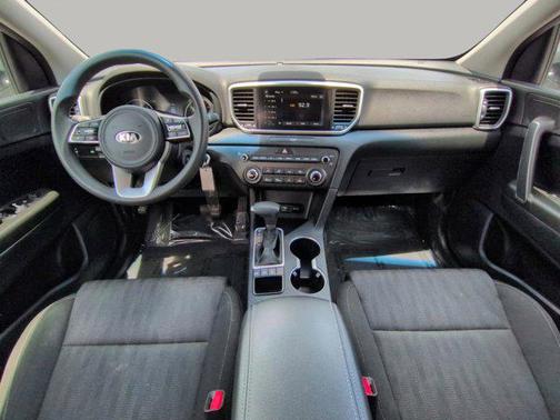 Sparkling Silver 2021 Kia Sportage LX