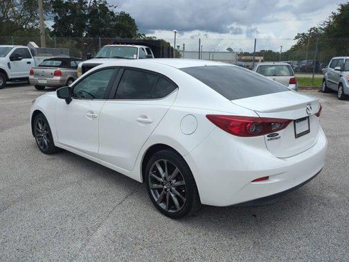 2018 Mazda Mazda3 Touring