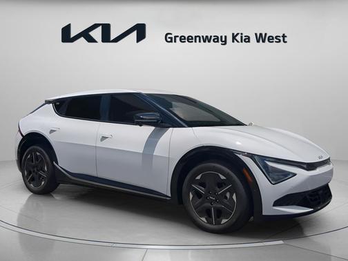 Glacial White Pearl 2026 Kia EV6 Wind RWD