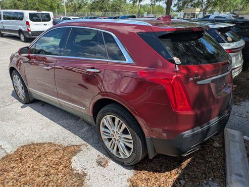 2017 Cadillac XT5 Premium Luxury