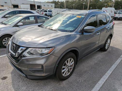2020 Nissan Rogue SV