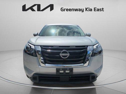 2024 Nissan Pathfinder SV FWD