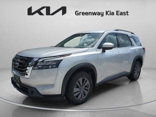 2024 Nissan Pathfinder SV FWD