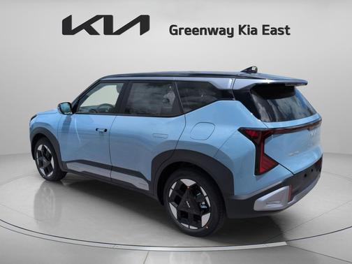 Frost Blue 2027 Kia Seltos S