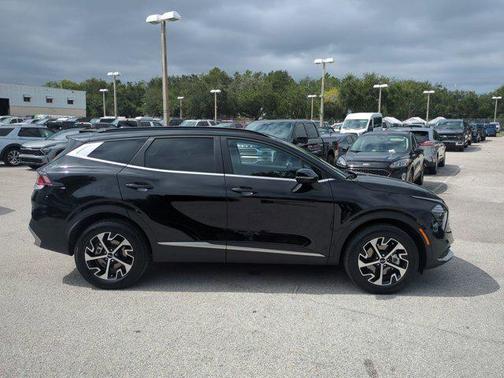 2025 Kia Sportage Hybrid EX
