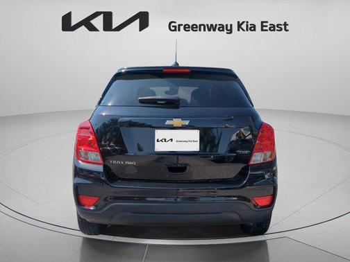 2022 Chevrolet Trax LS