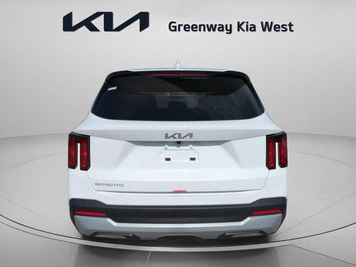 Glacial White Pearl 2026 Kia Sorento LX