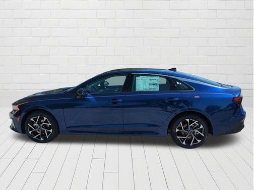 2025 Kia K5 EX