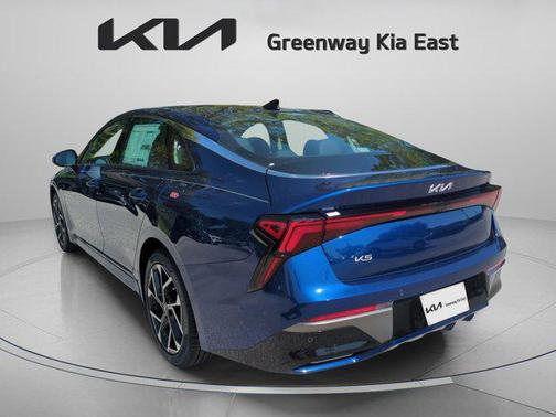2025 Kia K5 EX