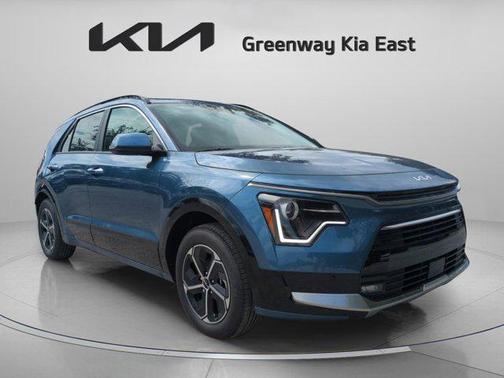 2025 Kia Niro SX