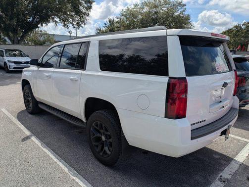 2020 Chevrolet Suburban LT