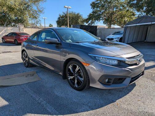 2016 Honda Civic Touring