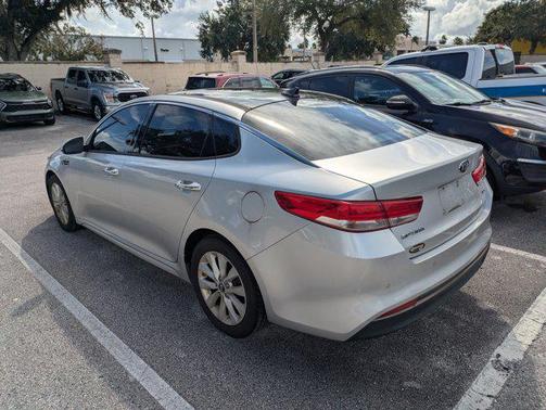 2017 Kia Optima EX