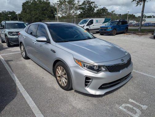 2017 Kia Optima EX