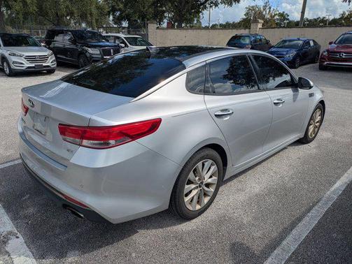 2017 Kia Optima EX