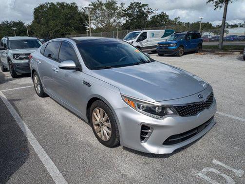 2017 Kia Optima EX