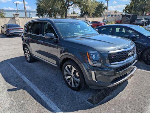 2022 Kia Telluride S
