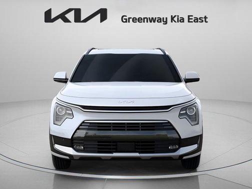 2025 Kia Niro SX
