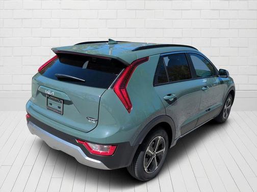 2025 Kia Niro EX