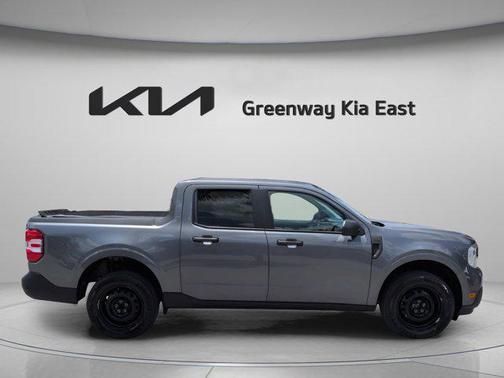 CARBONIZED GREY METALLIC 2022 Ford Maverick XL