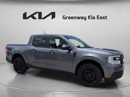 CARBONIZED GREY METALLIC 2022 Ford Maverick XL