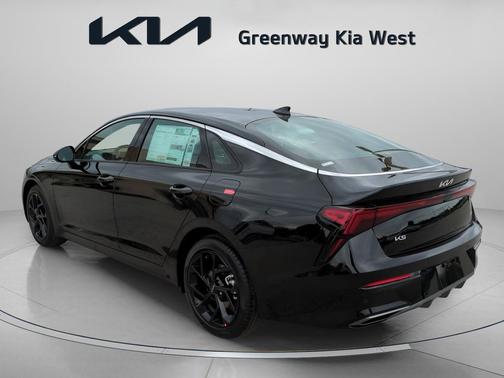 Aurora Black Pearl 2026 Kia K5 GT-Line FWD