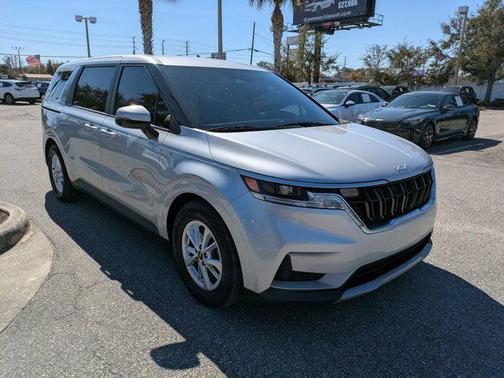 2022 Kia Carnival LXS