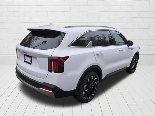 2025 Kia Sorento SX