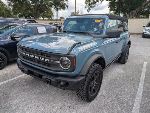 2022 Ford Bronco Black Diamond