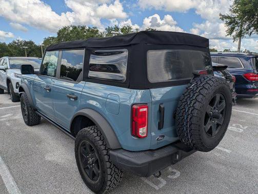 2022 Ford Bronco Black Diamond
