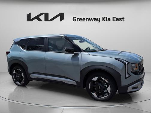 Iceberg Green 2027 Kia Seltos S
