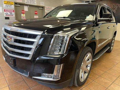 2017 Cadillac Escalade Luxury